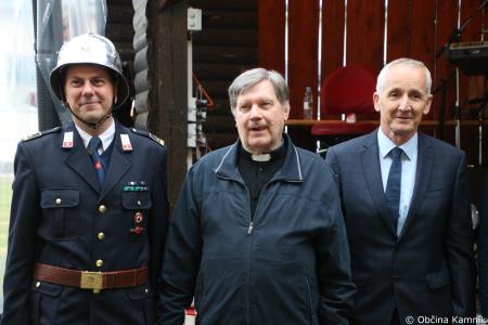Prostovoljno gasilsko društvo Šmarca bogatejše za novo vozilo (71)